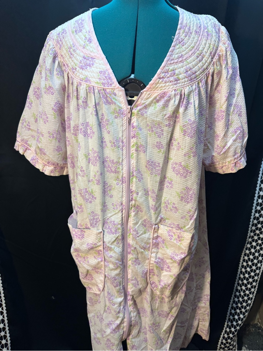 Zip-Front Lavender Floral Sleep Robe with Pockets